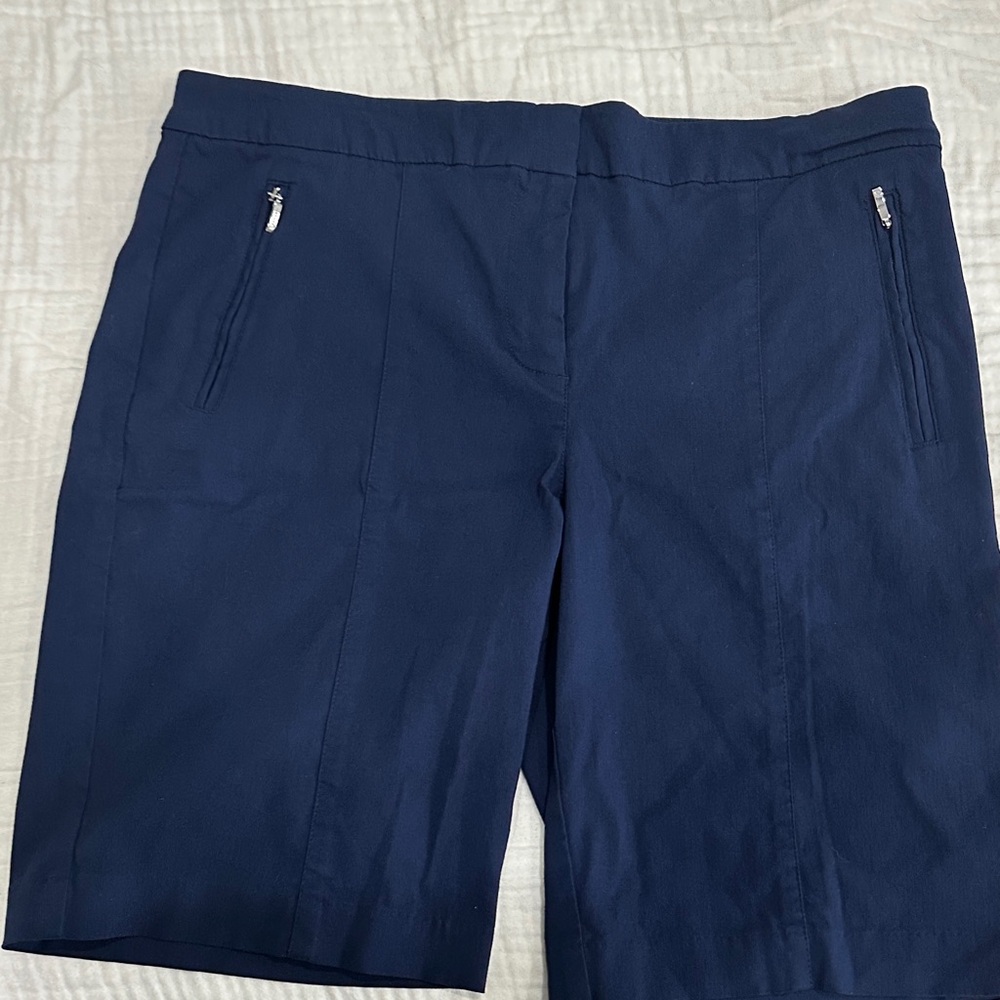 Izod Navy Women's Stretch Golf Shorts with Zip Pockets